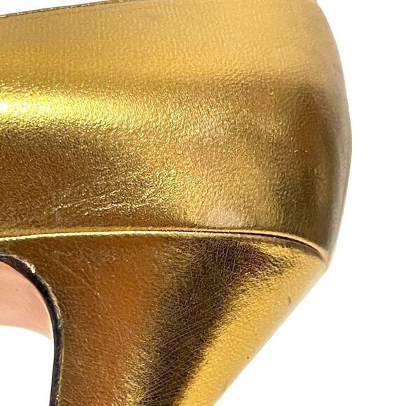 NIB FERRAGAMO Vintage Deadstock Gold Metallic Leather Pumps 7AA - Picture 9 of 12